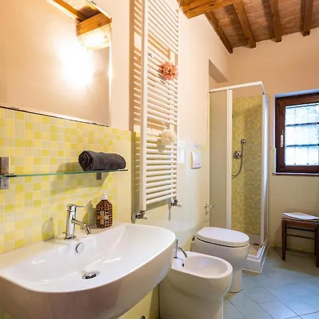 Holiday home Awesome In Volterra *