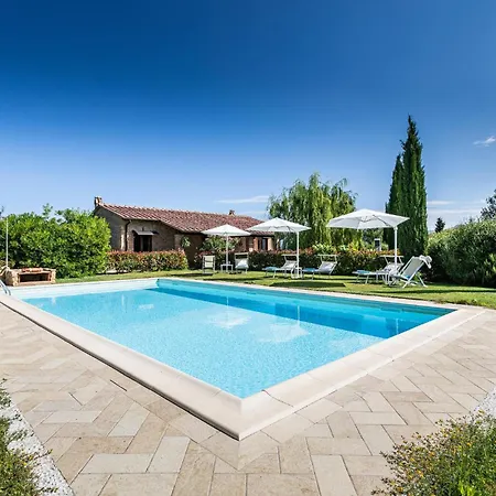 Holiday home Awesome In Volterra