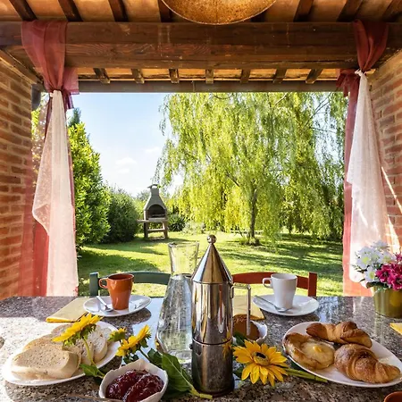 Awesome In Volterra Holiday home Montaperti (Pisa)