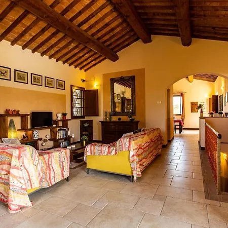 Awesome In Volterra Holiday home *